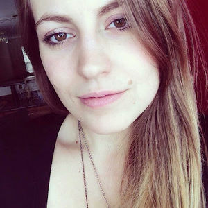 Meet your Posher, Rebecca